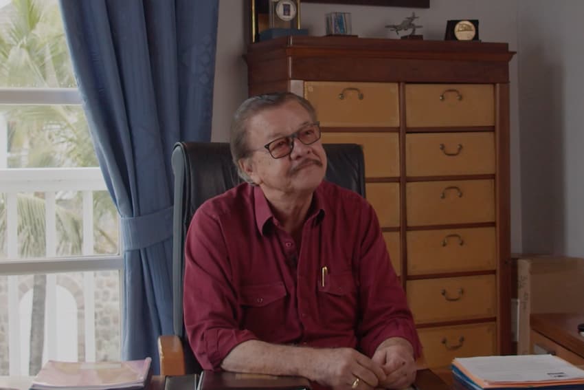 Le Président de la Collectivité prend la parole